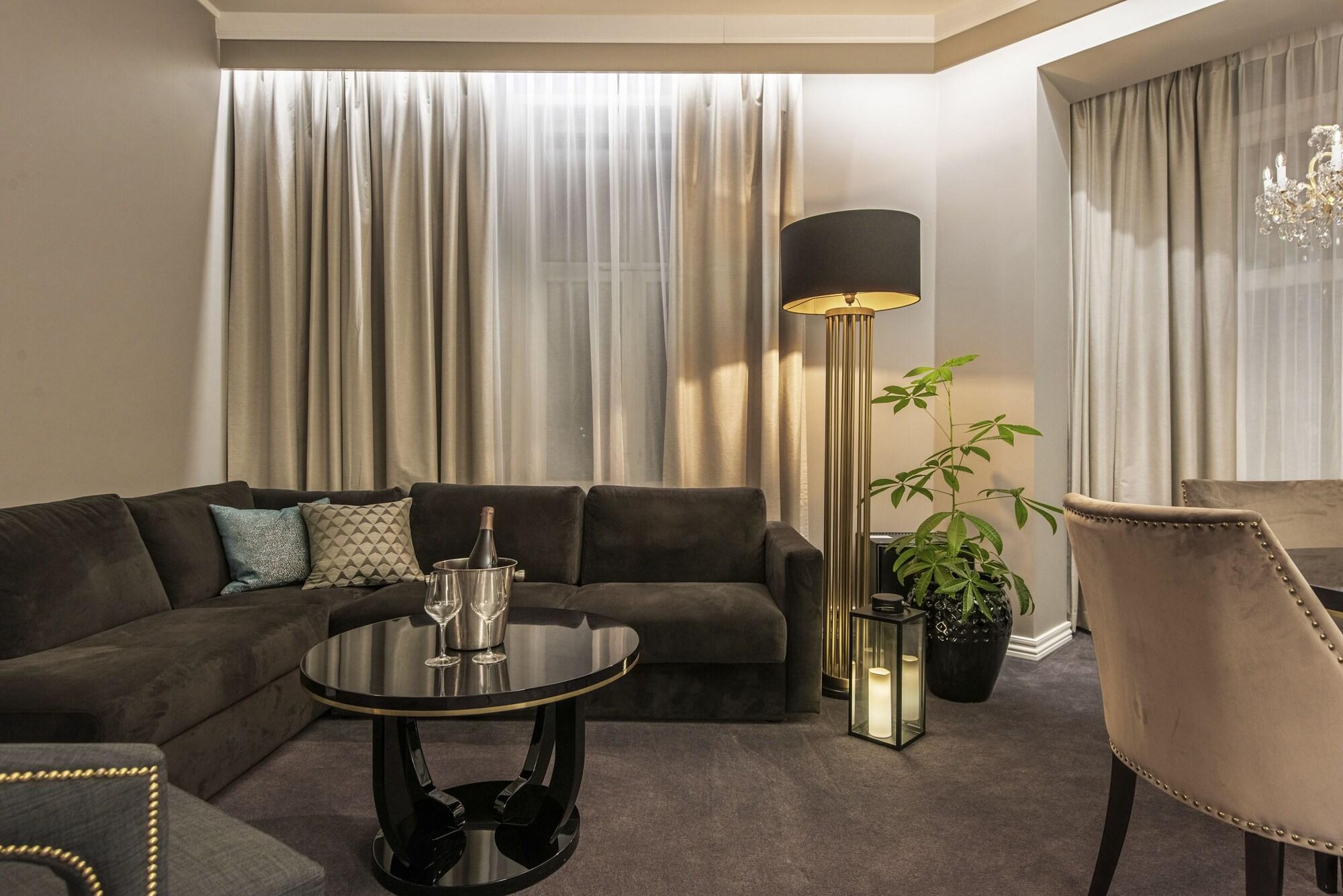 Home Hotel Grand Gjøvik Kültér fotó